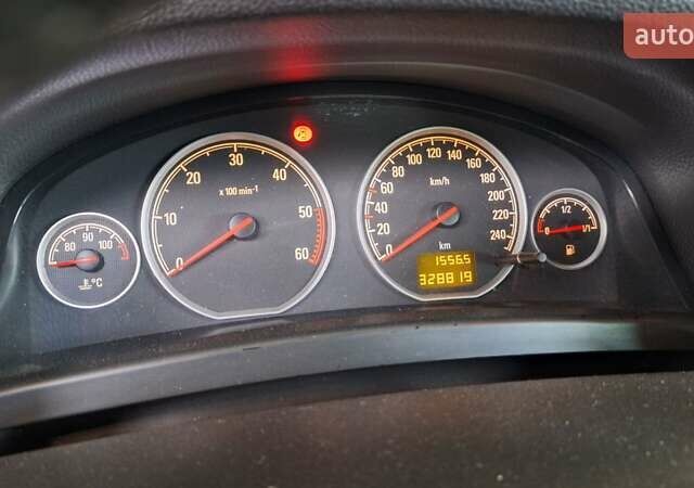 Опель Вектра, объемом двигателя 1.9 л и пробегом 320 тыс. км за 6000 $, фото 3 на Automoto.ua