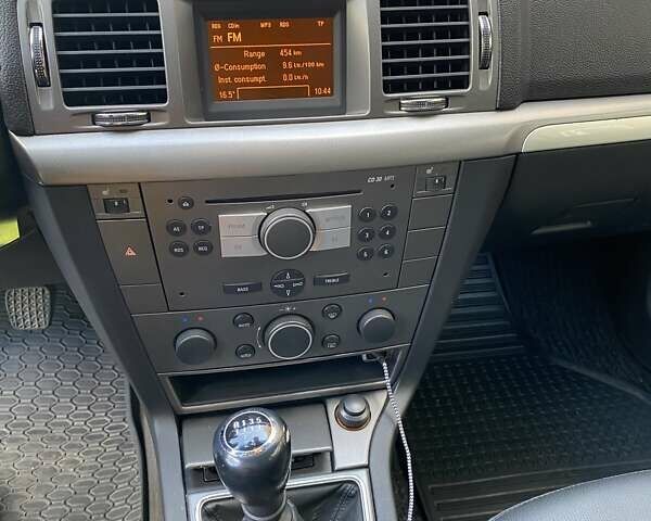 Опель Вектра, объемом двигателя 1.8 л и пробегом 165 тыс. км за 5800 $, фото 4 на Automoto.ua