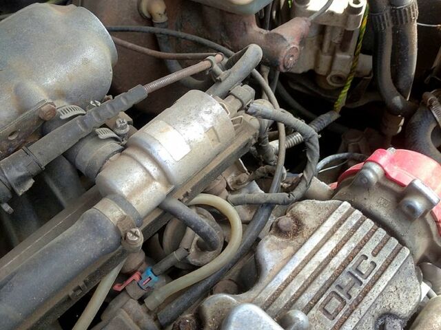 Опель Вектра, об'ємом двигуна 2 л та пробігом 300 тис. км за 900 $, фото 4 на Automoto.ua