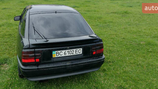 Опель Вектра, объемом двигателя 2 л и пробегом 323 тыс. км за 1400 $, фото 8 на Automoto.ua