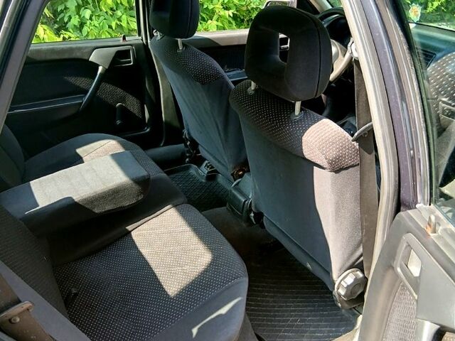 Опель Вектра, об'ємом двигуна 1.6 л та пробігом 150 тис. км за 1499 $, фото 9 на Automoto.ua