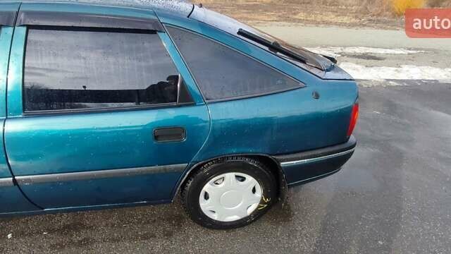 Опель Вектра, объемом двигателя 1.8 л и пробегом 320 тыс. км за 3100 $, фото 10 на Automoto.ua