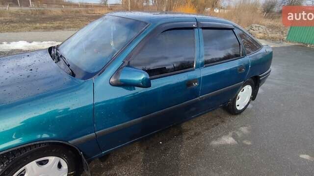 Опель Вектра, объемом двигателя 1.8 л и пробегом 320 тыс. км за 3100 $, фото 11 на Automoto.ua