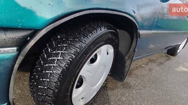 Опель Вектра, объемом двигателя 1.8 л и пробегом 320 тыс. км за 3100 $, фото 4 на Automoto.ua
