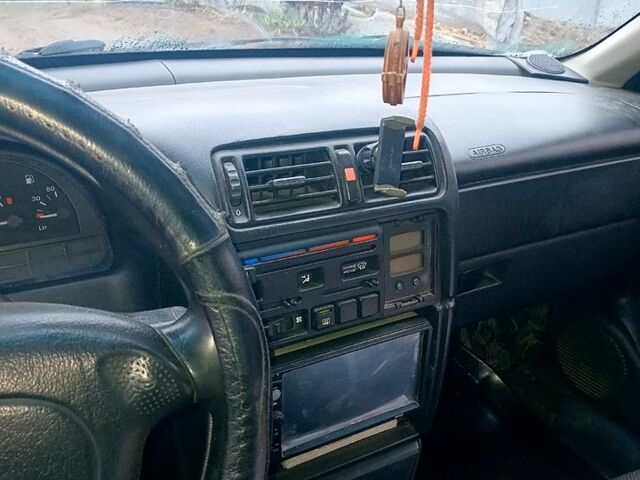 Опель Вектра, объемом двигателя 18 л и пробегом 0 тыс. км за 1600 $, фото 11 на Automoto.ua