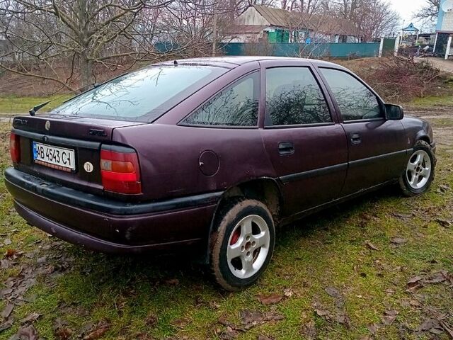 Опель Вектра, объемом двигателя 18 л и пробегом 0 тыс. км за 1600 $, фото 2 на Automoto.ua