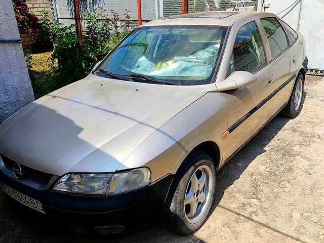 Опель Вектра, объемом двигателя 1.6 л и пробегом 0 тыс. км за 800 $, фото 5 на Automoto.ua