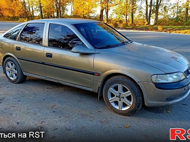 Опель Вектра, объемом двигателя 1.6 л и пробегом 300 тыс. км за 1550 $, фото 1 на Automoto.ua