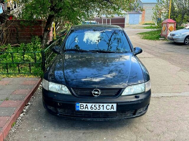 Опель Вектра, объемом двигателя 2 л и пробегом 365 тыс. км за 1700 $, фото 1 на Automoto.ua