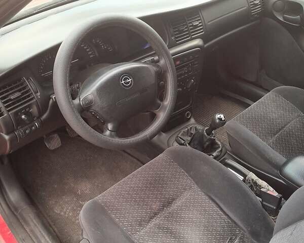 Опель Вектра, об'ємом двигуна 1.6 л та пробігом 350 тис. км за 1900 $, фото 9 на Automoto.ua