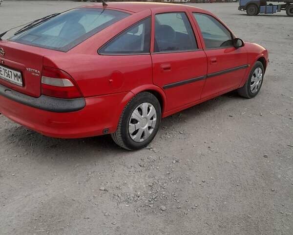 Опель Вектра, об'ємом двигуна 1.6 л та пробігом 350 тис. км за 1900 $, фото 12 на Automoto.ua