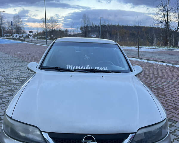 Опель Вектра, объемом двигателя 1.8 л и пробегом 510 тыс. км за 2500 $, фото 12 на Automoto.ua