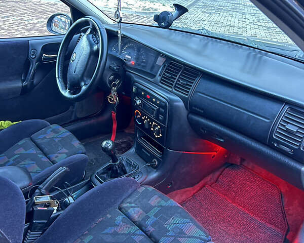 Опель Вектра, объемом двигателя 1.8 л и пробегом 510 тыс. км за 2500 $, фото 17 на Automoto.ua