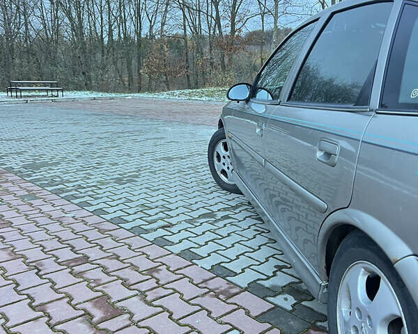 Опель Вектра, объемом двигателя 1.8 л и пробегом 510 тыс. км за 2500 $, фото 5 на Automoto.ua