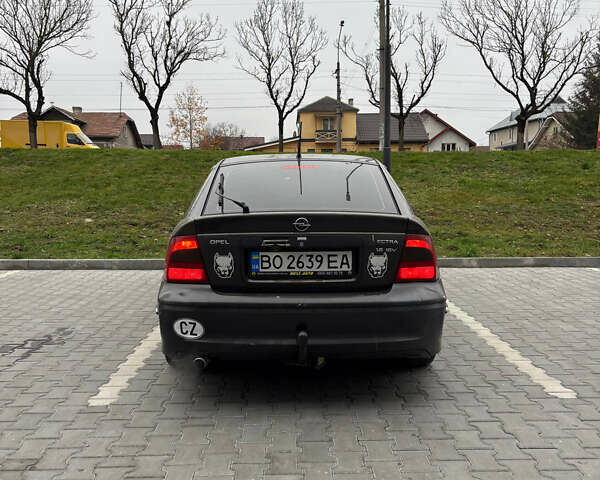 Опель Вектра, объемом двигателя 1.6 л и пробегом 298 тыс. км за 2000 $, фото 10 на Automoto.ua