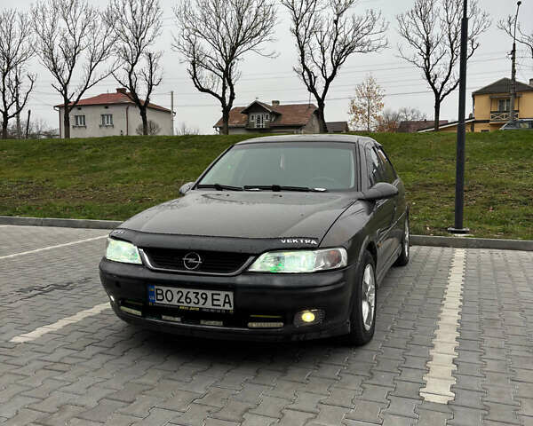 Опель Вектра, объемом двигателя 1.6 л и пробегом 298 тыс. км за 2000 $, фото 4 на Automoto.ua