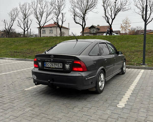 Опель Вектра, объемом двигателя 1.6 л и пробегом 298 тыс. км за 2000 $, фото 11 на Automoto.ua