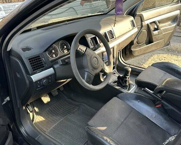 Опель Вектра, объемом двигателя 2.2 л и пробегом 365 тыс. км за 3000 $, фото 10 на Automoto.ua