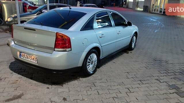 Опель Вектра, объемом двигателя 2.2 л и пробегом 380 тыс. км за 4450 $, фото 4 на Automoto.ua