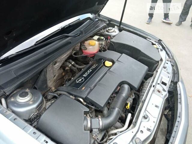 Опель Вектра, об'ємом двигуна 2.2 л та пробігом 272 тис. км за 5000 $, фото 20 на Automoto.ua