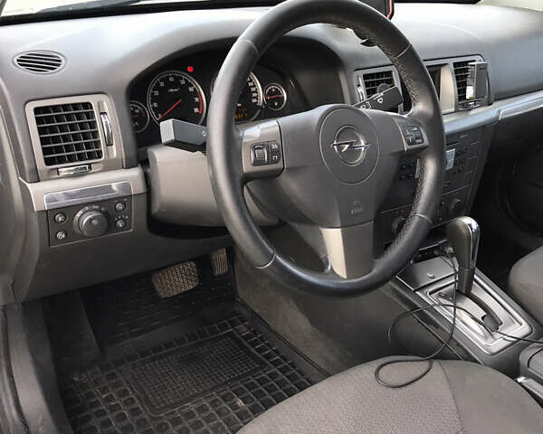 Опель Вектра, объемом двигателя 2.2 л и пробегом 166 тыс. км за 5000 $, фото 7 на Automoto.ua