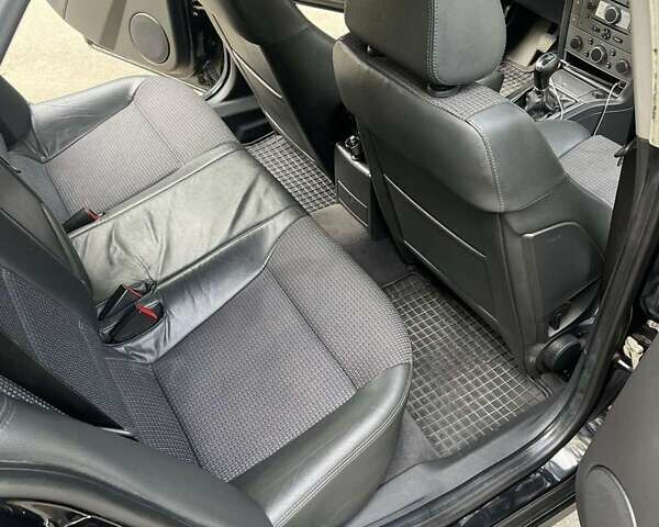 Опель Вектра, объемом двигателя 1.91 л и пробегом 286 тыс. км за 5900 $, фото 4 на Automoto.ua