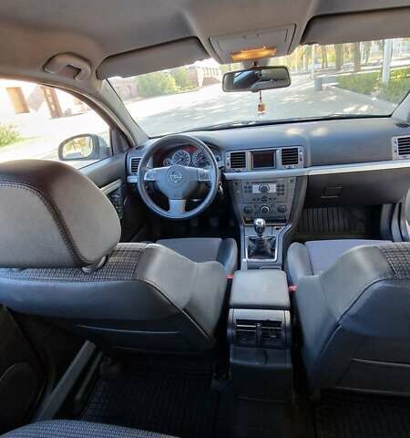 Опель Вектра, объемом двигателя 2.2 л и пробегом 128 тыс. км за 6500 $, фото 32 на Automoto.ua