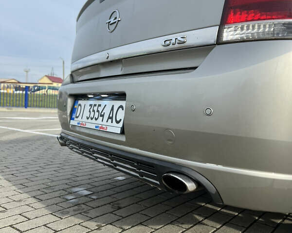 Жовтий Опель Вектра, об'ємом двигуна 3.2 л та пробігом 350 тис. км за 3750 $, фото 7 на Automoto.ua