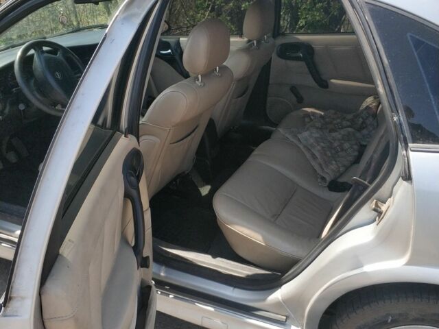 Сірий Опель Вектра, об'ємом двигуна 0 л та пробігом 365 тис. км за 2550 $, фото 3 на Automoto.ua