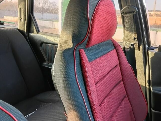 Сірий Опель Вектра, об'ємом двигуна 1.6 л та пробігом 250 тис. км за 1500 $, фото 1 на Automoto.ua