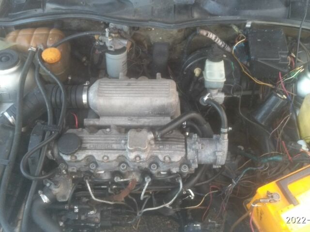 Серый Опель Вектра, объемом двигателя 1.7 л и пробегом 2 тыс. км за 1500 $, фото 1 на Automoto.ua