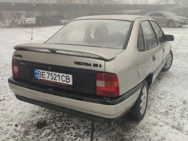 Сірий Опель Вектра, об'ємом двигуна 1.6 л та пробігом 200 тис. км за 1650 $, фото 3 на Automoto.ua