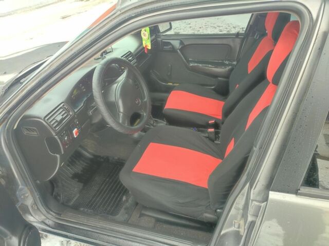 Серый Опель Вектра, объемом двигателя 0 л и пробегом 111 тыс. км за 1450 $, фото 2 на Automoto.ua