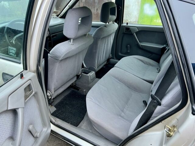 Серый Опель Вектра, объемом двигателя 1.7 л и пробегом 200 тыс. км за 1299 $, фото 18 на Automoto.ua