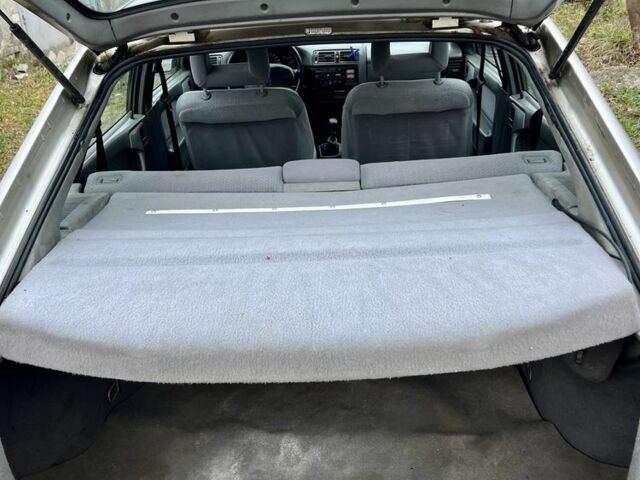 Серый Опель Вектра, объемом двигателя 1.7 л и пробегом 200 тыс. км за 1299 $, фото 20 на Automoto.ua