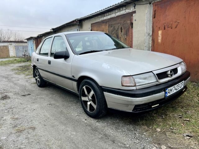 Серый Опель Вектра, объемом двигателя 1.7 л и пробегом 200 тыс. км за 1299 $, фото 21 на Automoto.ua