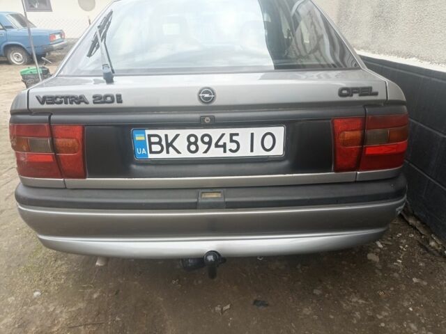 Сірий Опель Вектра, об'ємом двигуна 2 л та пробігом 3 тис. км за 1370 $, фото 7 на Automoto.ua