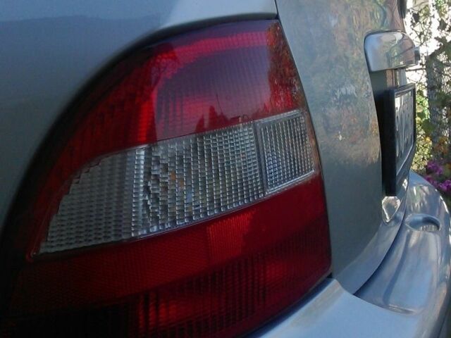 Сірий Опель Вектра, об'ємом двигуна 1 л та пробігом 301 тис. км за 2300 $, фото 5 на Automoto.ua