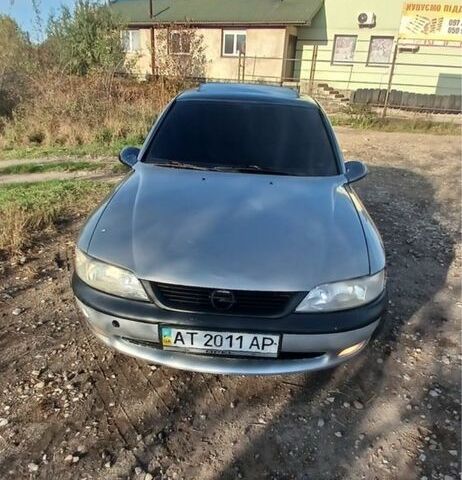 Опель Вектра 1996 в Калуше на Automoto.ua Серый Опель Вектра, объемом двигателя 1.6 л и пробегом 3 тыс. км за 1800 $, фото 7 на Automoto.ua