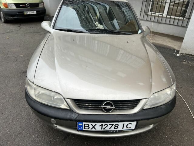 Серый Опель Вектра, объемом двигателя 1.6 л и пробегом 320 тыс. км за 1450 $, фото 10 на Automoto.ua