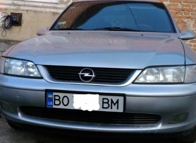 Сірий Опель Вектра, об'ємом двигуна 1 л та пробігом 301 тис. км за 2300 $, фото 1 на Automoto.ua