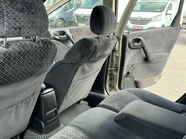 Серый Опель Вектра, объемом двигателя 1.8 л и пробегом 316 тыс. км за 2200 $, фото 6 на Automoto.ua