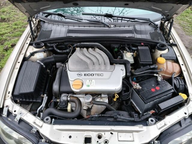 Сірий Опель Вектра, об'ємом двигуна 1.6 л та пробігом 5 тис. км за 1538 $, фото 8 на Automoto.ua