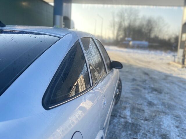 Серый Опель Вектра, объемом двигателя 2 л и пробегом 280 тыс. км за 1750 $, фото 4 на Automoto.ua