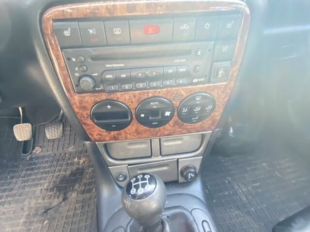 Серый Опель Вектра, объемом двигателя 2 л и пробегом 200 тыс. км за 2600 $, фото 7 на Automoto.ua