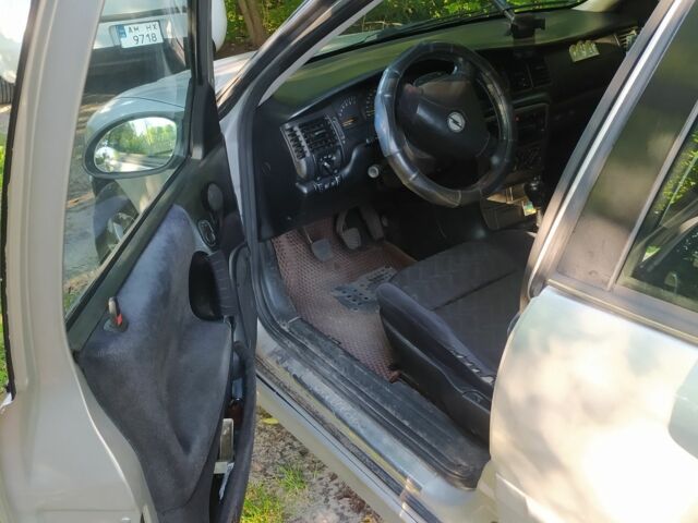 Серый Опель Вектра, объемом двигателя 2 л и пробегом 260 тыс. км за 2600 $, фото 3 на Automoto.ua