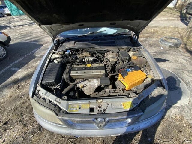 Серый Опель Вектра, объемом двигателя 2 л и пробегом 200 тыс. км за 2600 $, фото 3 на Automoto.ua