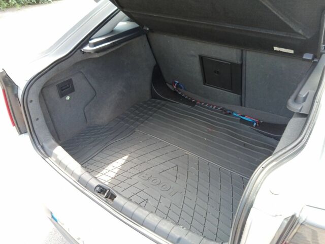 Серый Опель Вектра, объемом двигателя 1.8 л и пробегом 300 тыс. км за 4000 $, фото 5 на Automoto.ua