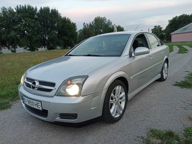 Серый Опель Вектра, объемом двигателя 1.8 л и пробегом 300 тыс. км за 4000 $, фото 1 на Automoto.ua