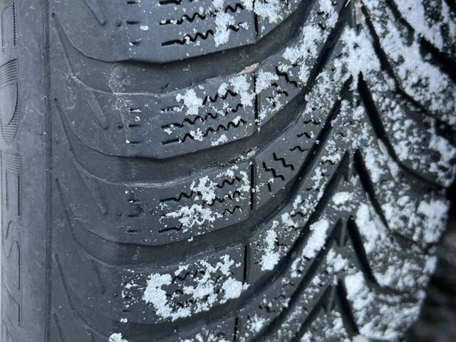 Сірий Опель Вектра, об'ємом двигуна 2.2 л та пробігом 330 тис. км за 3350 $, фото 21 на Automoto.ua